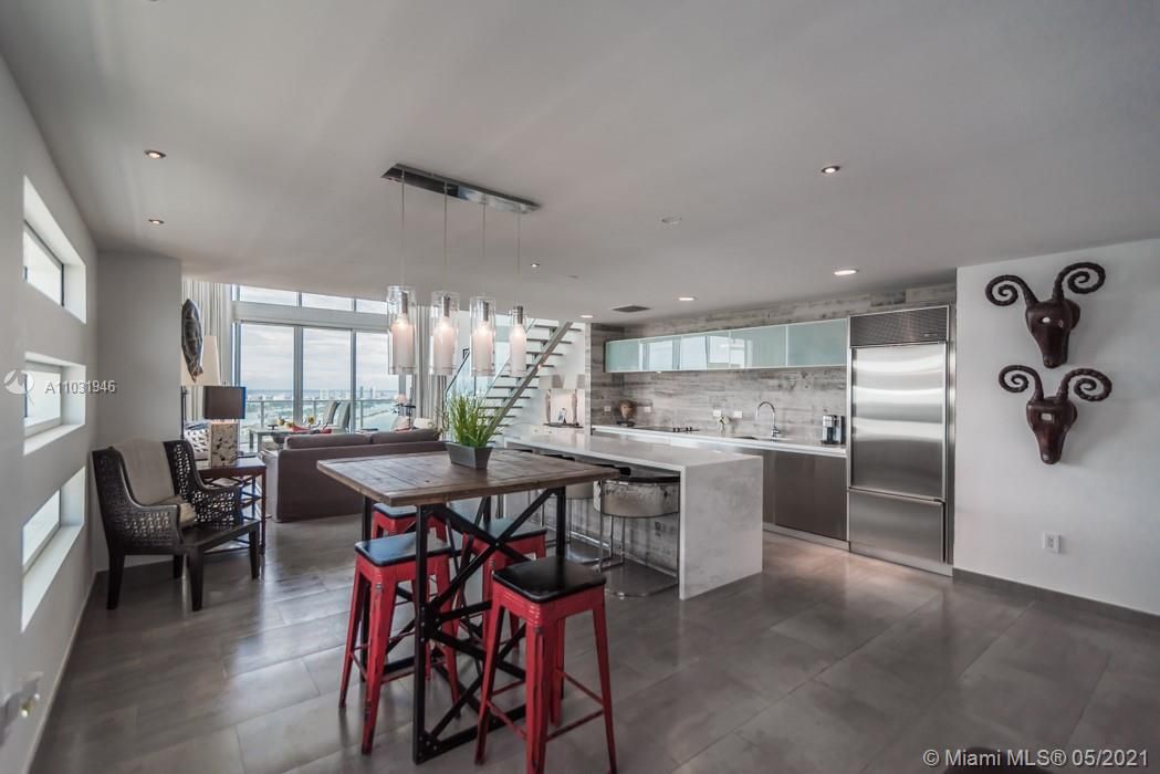 Loft in Miami, USA, 170 m² - picture 6