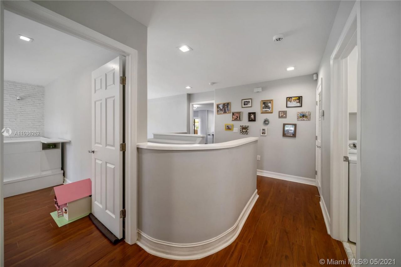 Villa in Miami, USA, 250 m² - picture 11