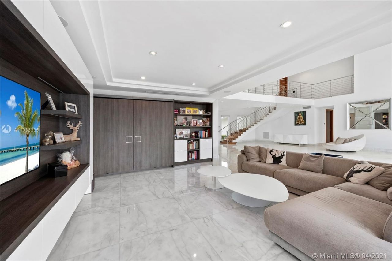 Villa in Miami, USA, 500 m² - picture 16