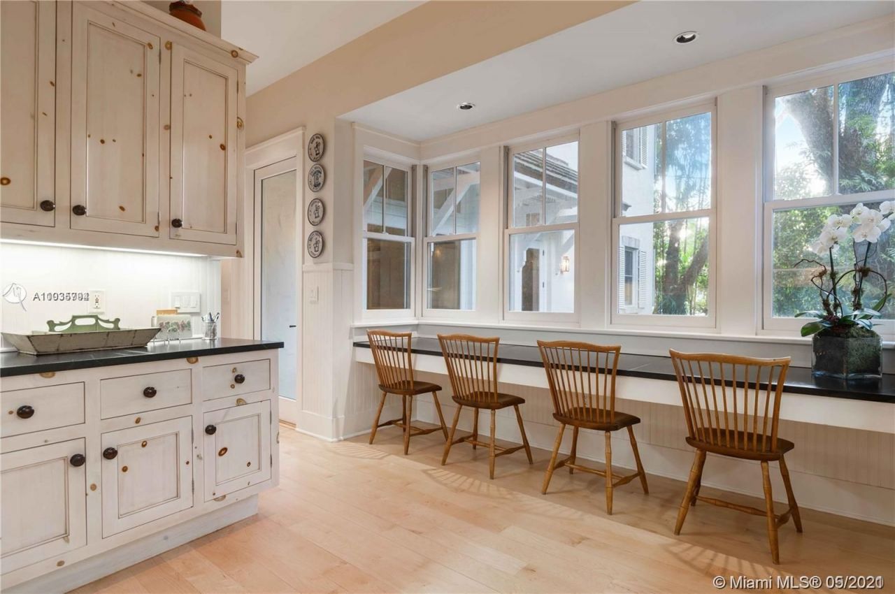 Palazzo a Miami, USA, 300 m² - foto 13