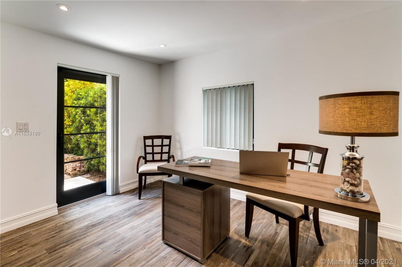 Villa in Miami, USA, 220 m² - picture 4