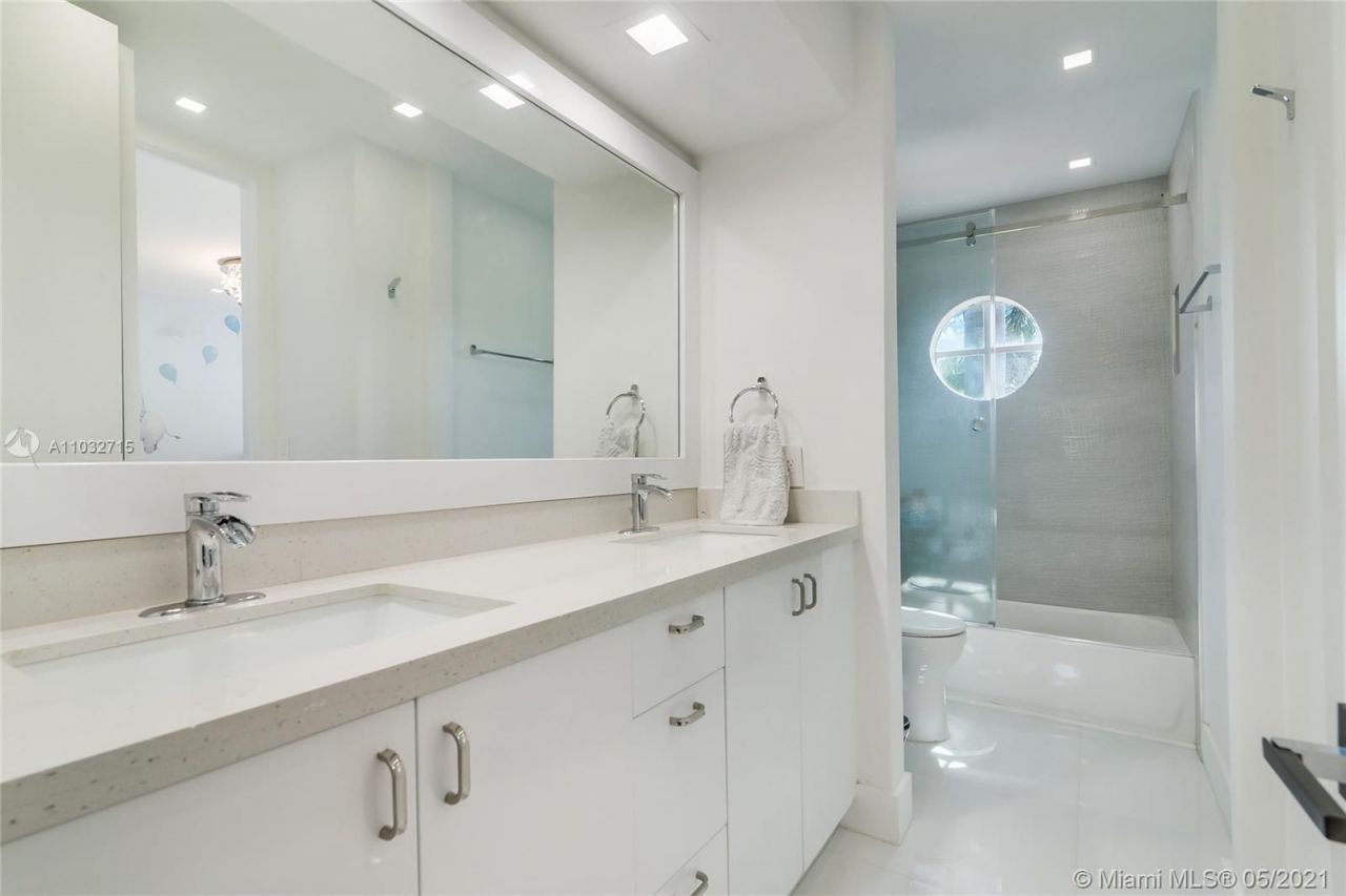 Cottage a Miami, USA, 200 m² - foto 11