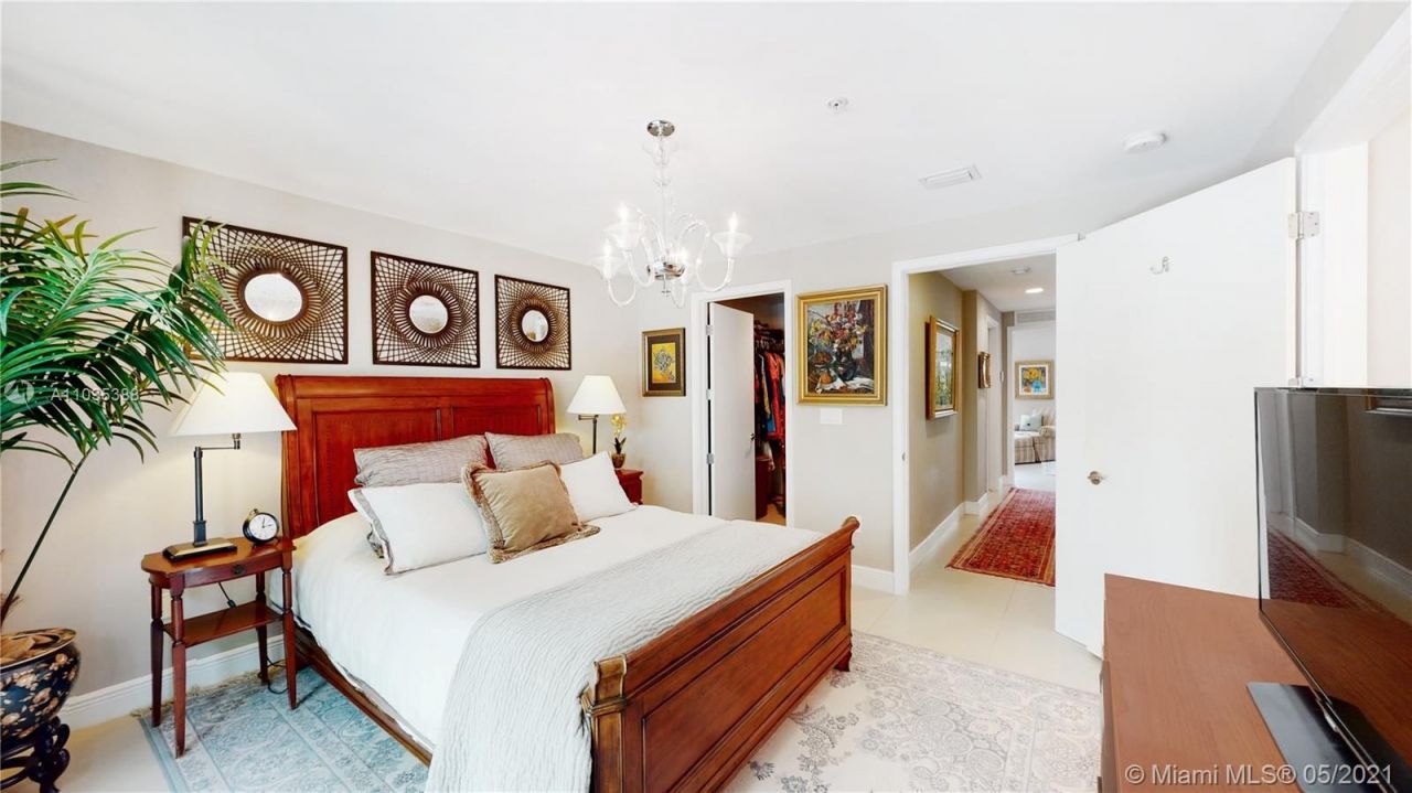 Townhouse in Miami, USA, 250 m² - picture 14