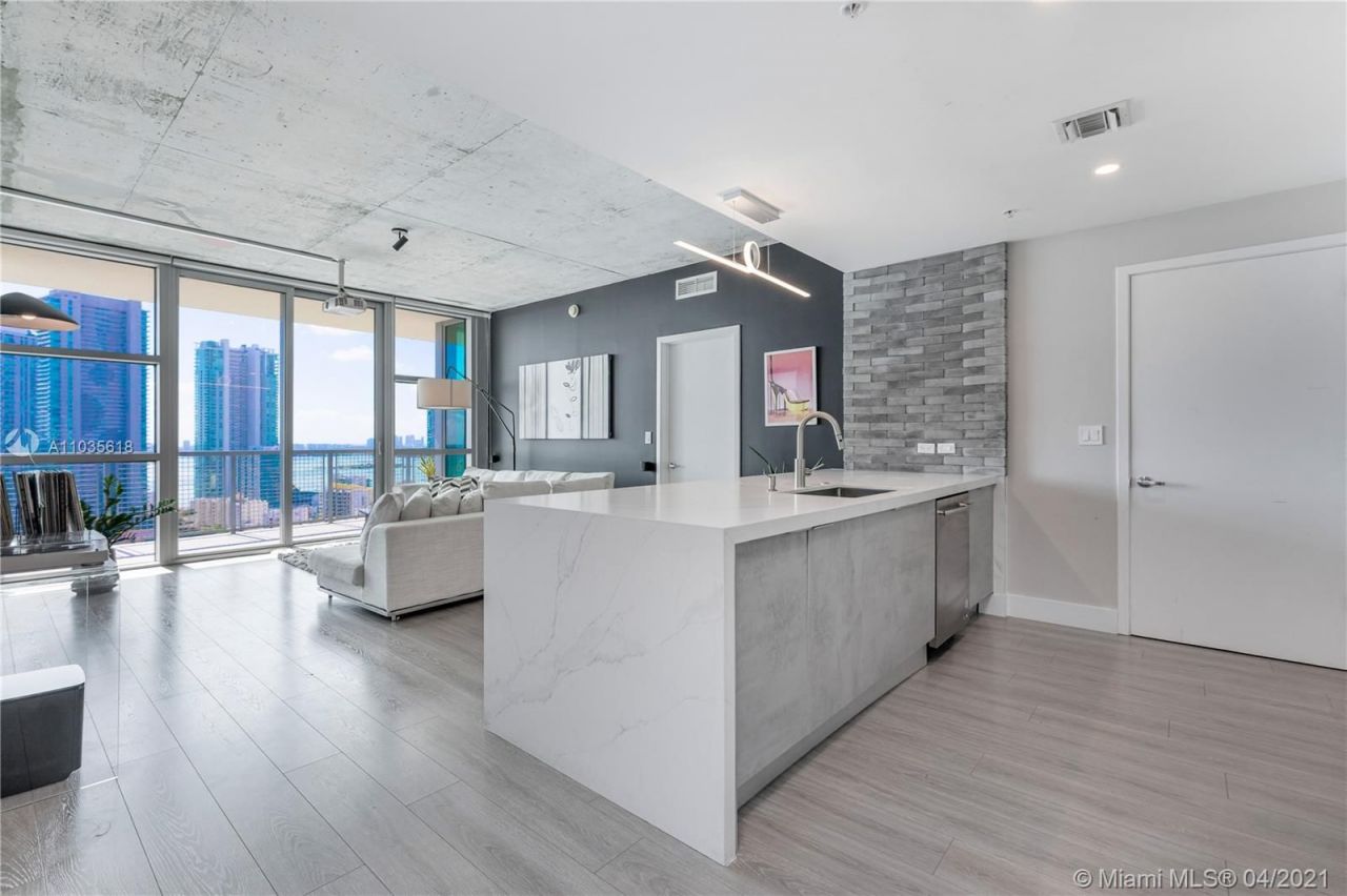 Loft à Miami, États-Unis, 110 m² - image 5