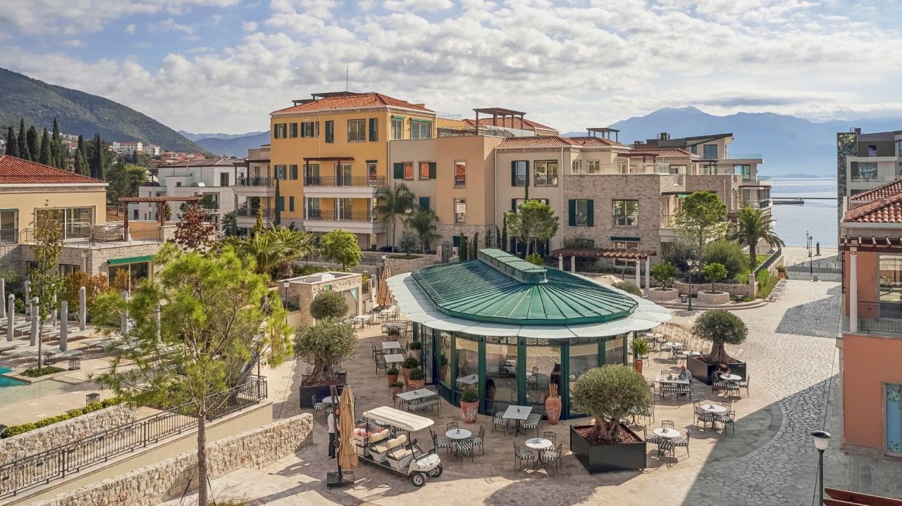 Villa en Kumbor, Montenegro, 561 m² - imagen 3