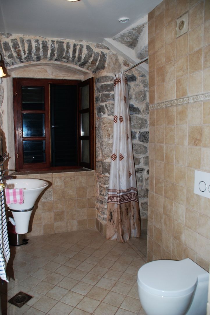 Villa en Ljuta, Montenegro, 230 m² - imagen 4