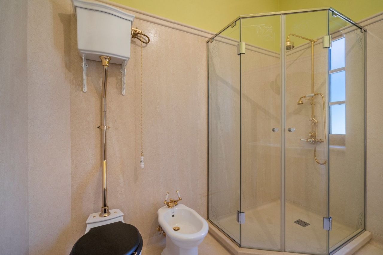 Villa in Rezevici, Montenegro, 470 m² - Foto 12