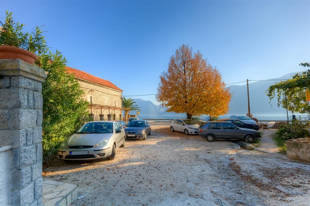 Villa a Kotor, Montenegro, 380 m² - foto 3