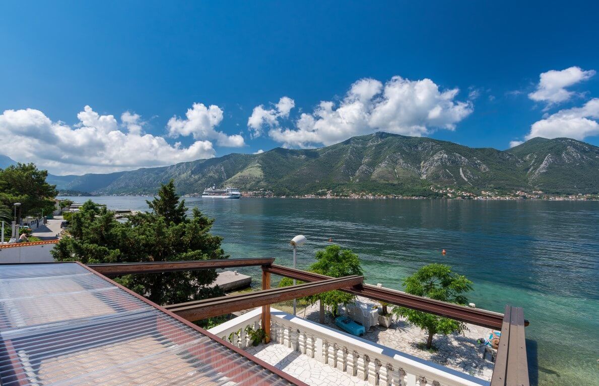 Villa in Dobrota, Montenegro, 365 m² - Foto 4