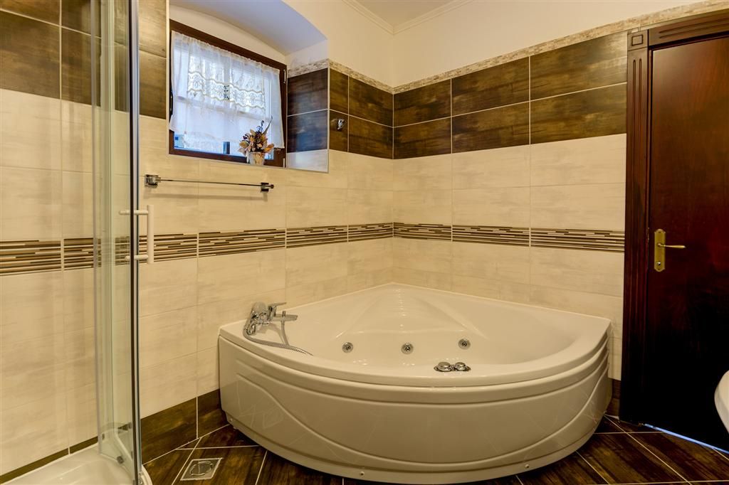 Villa a Kotor, Montenegro, 380 m² - foto 9