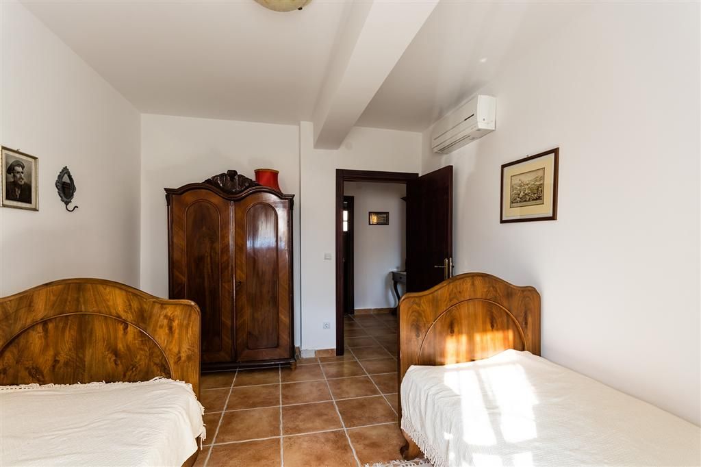 Villa a Kotor, Montenegro, 380 m² - foto 12