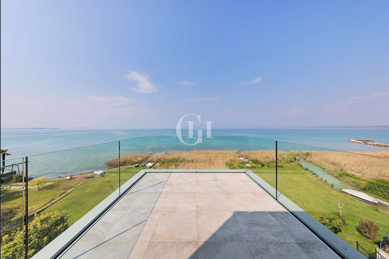 Penthouse par le Lac de Garde, Italie, 259.6 m² - image 13