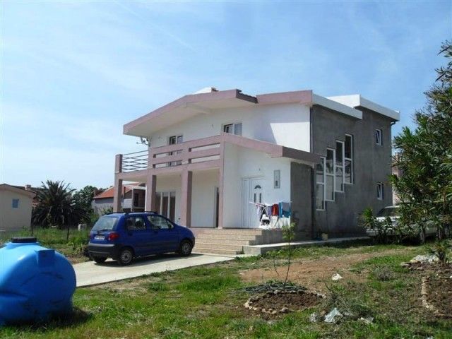 Maison à Šušanj, Monténégro, 230 m² - image 1