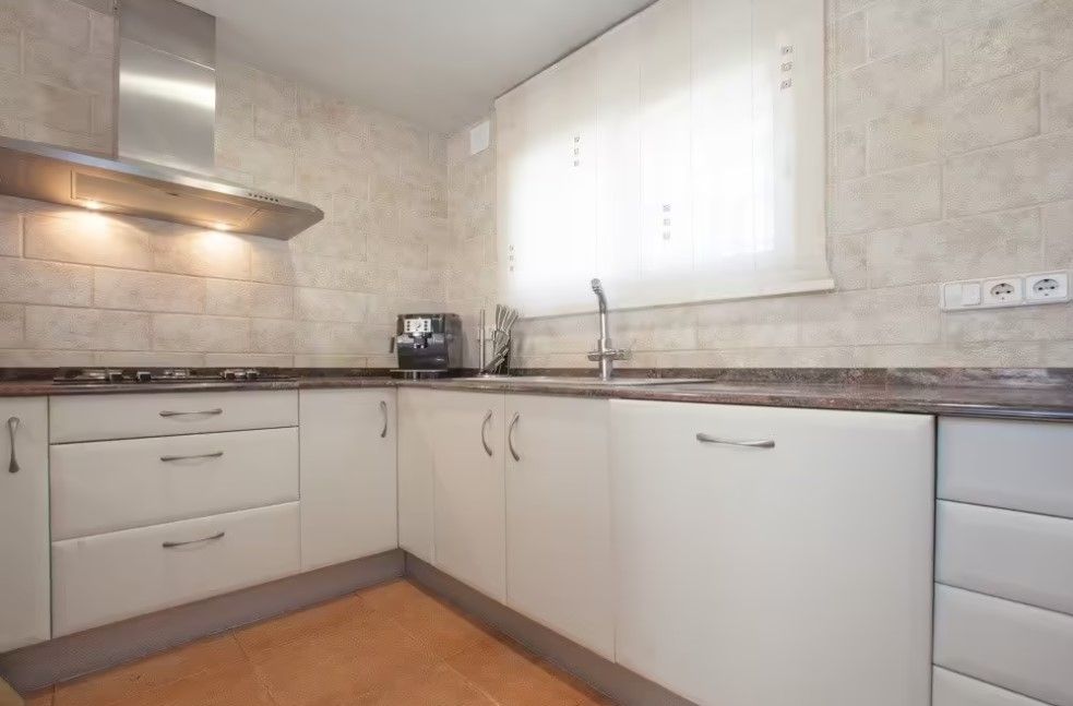 Casa en Roda de Bara, España, 150 m² - imagen 6