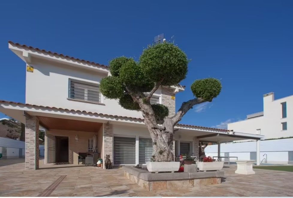 Casa en Roda de Bara, España, 150 m² - imagen 2