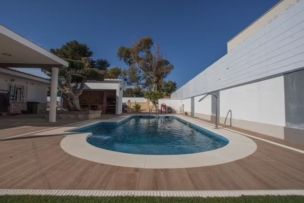 Casa en Roda de Bara, España, 150 m² - imagen 15