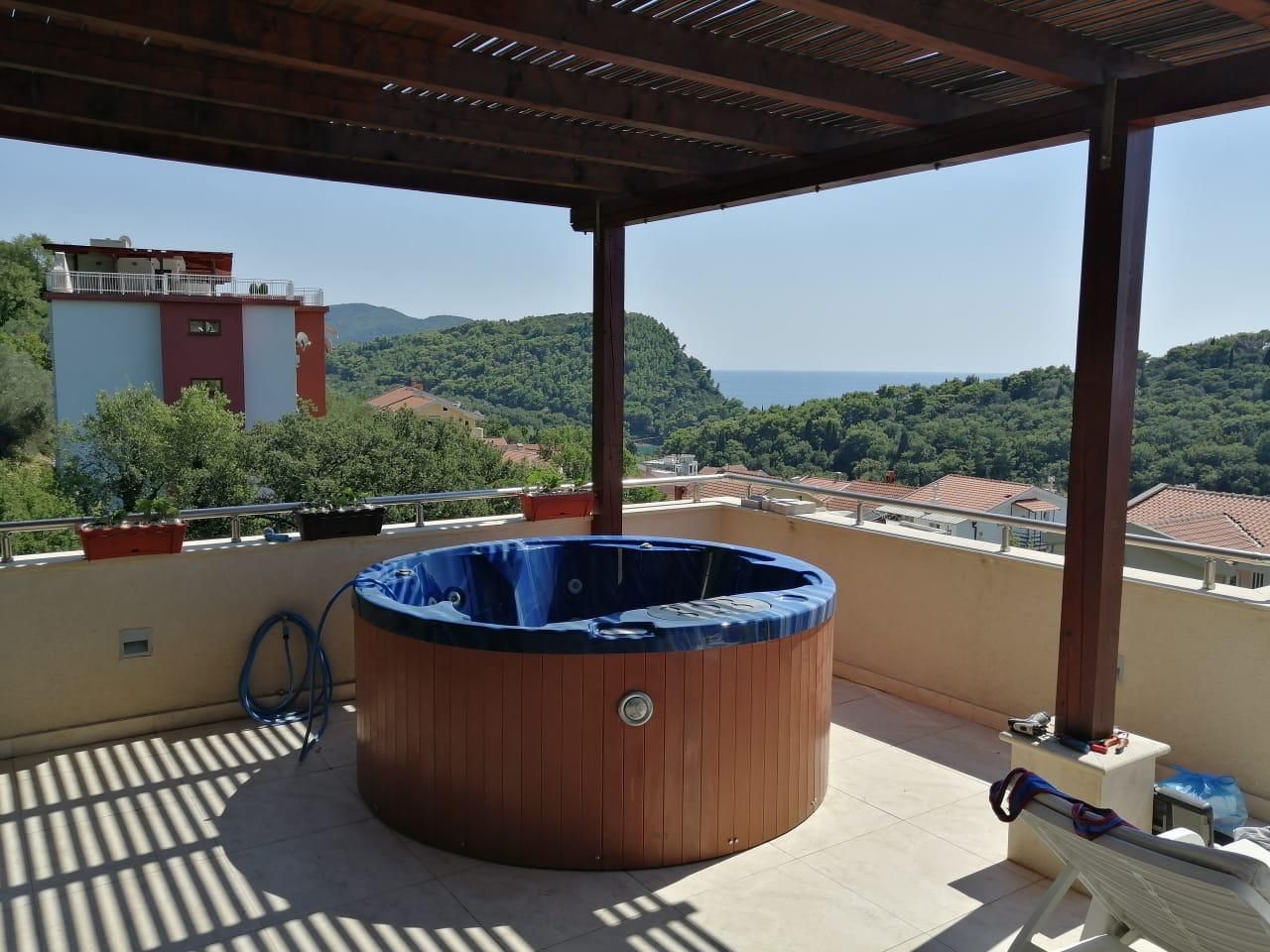Appartamento a Petrovac, Montenegro, 200 m² - foto 13