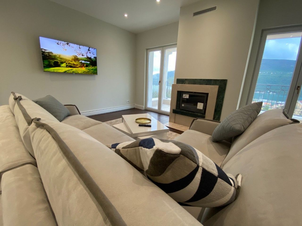 Appartamento a Đenovići, Montenegro, 71 m² - foto 17