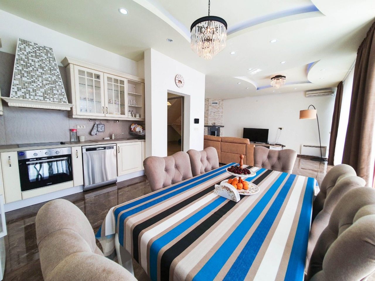 Villa au Bar, Monténégro, 184 m² - image 9