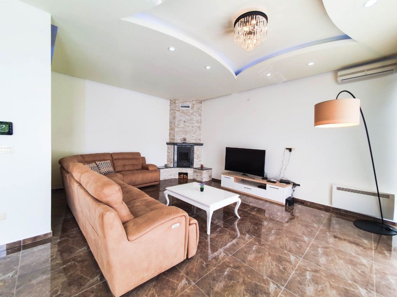 Villa au Bar, Monténégro, 184 m² - image 14