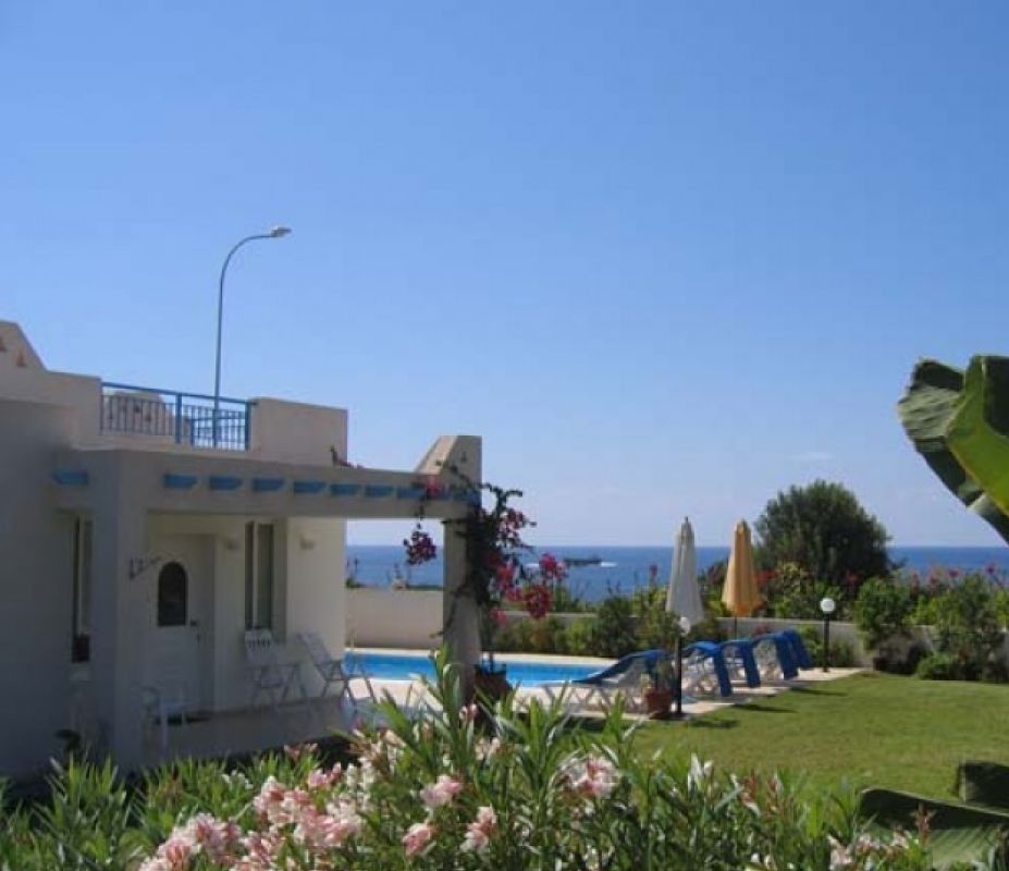 Bungalow in Paphos, Cyprus, 130 m² - picture 1