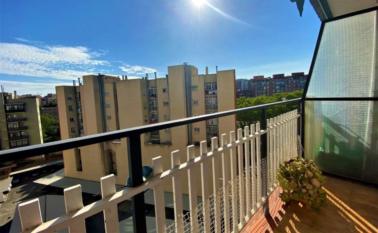 Appartement à Barcelone, Espagne, 90 m² - image 2