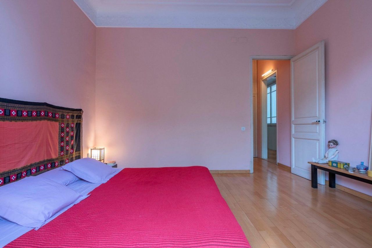 Piso en Barcelona, España, 209 m² - imagen 16