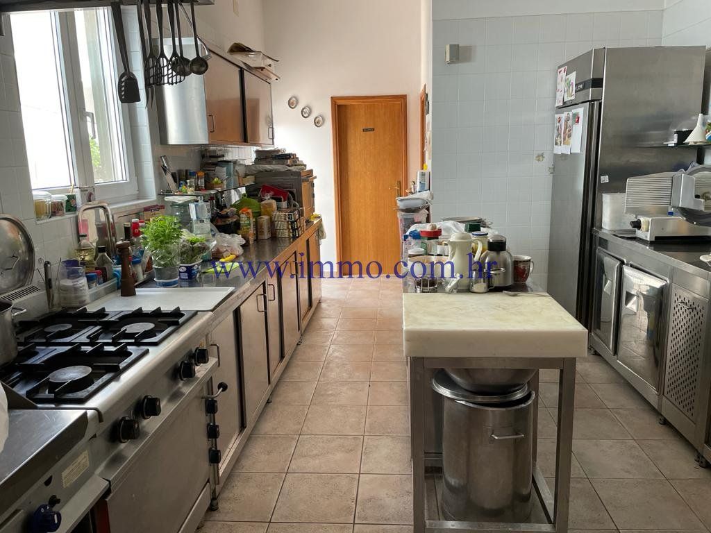 Haus in Brač, Kroatien, 600 m² - Foto 8