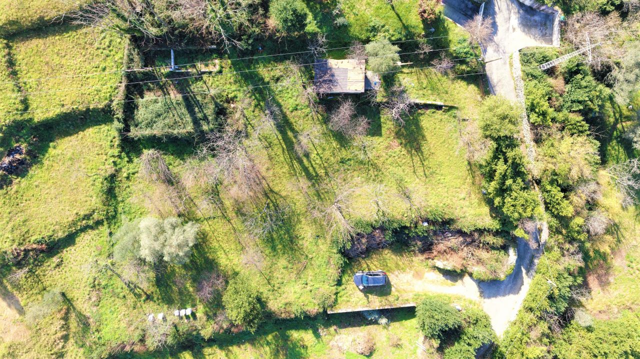 Terrain à Stoliv, Monténégro, 1 805 m² - image 3