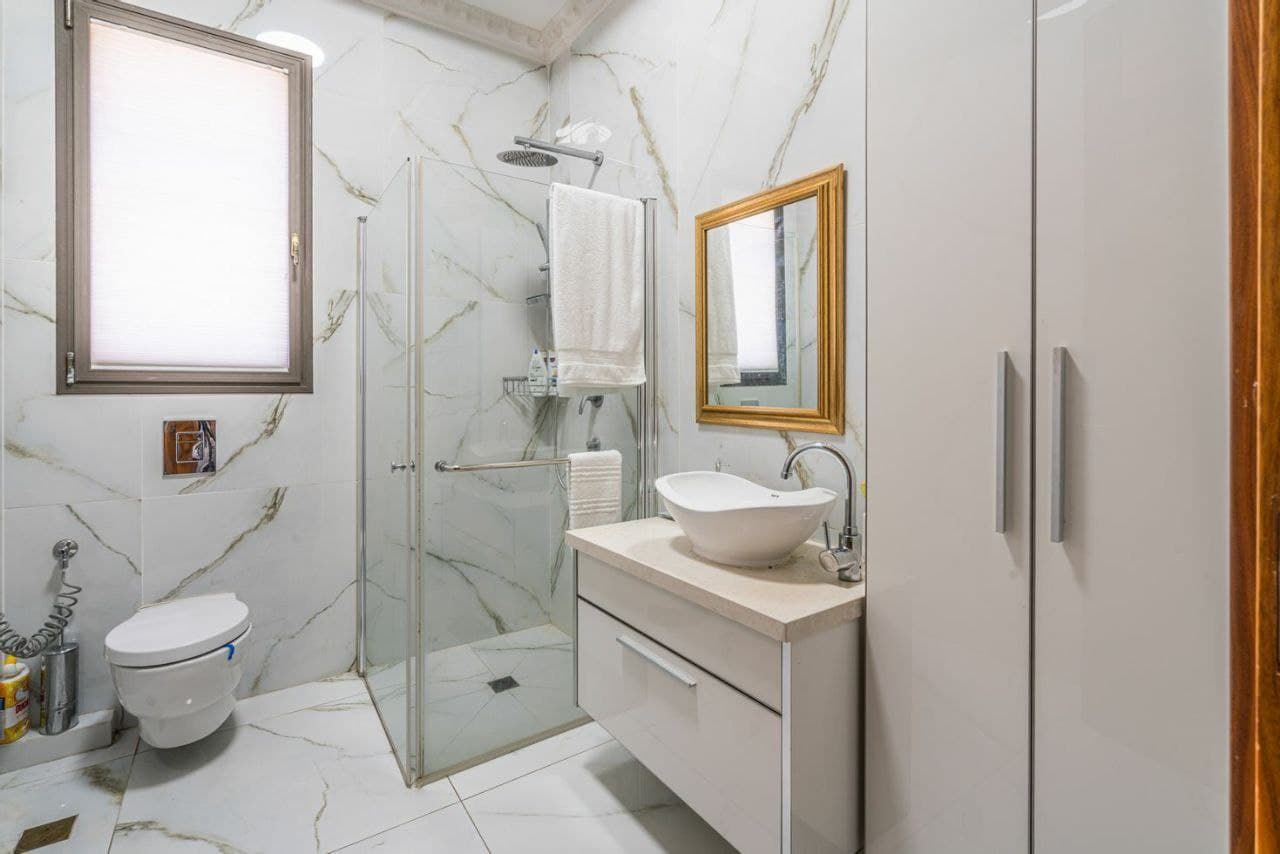 Flat in Tel Aviv, Israel, 284 m² - picture 8