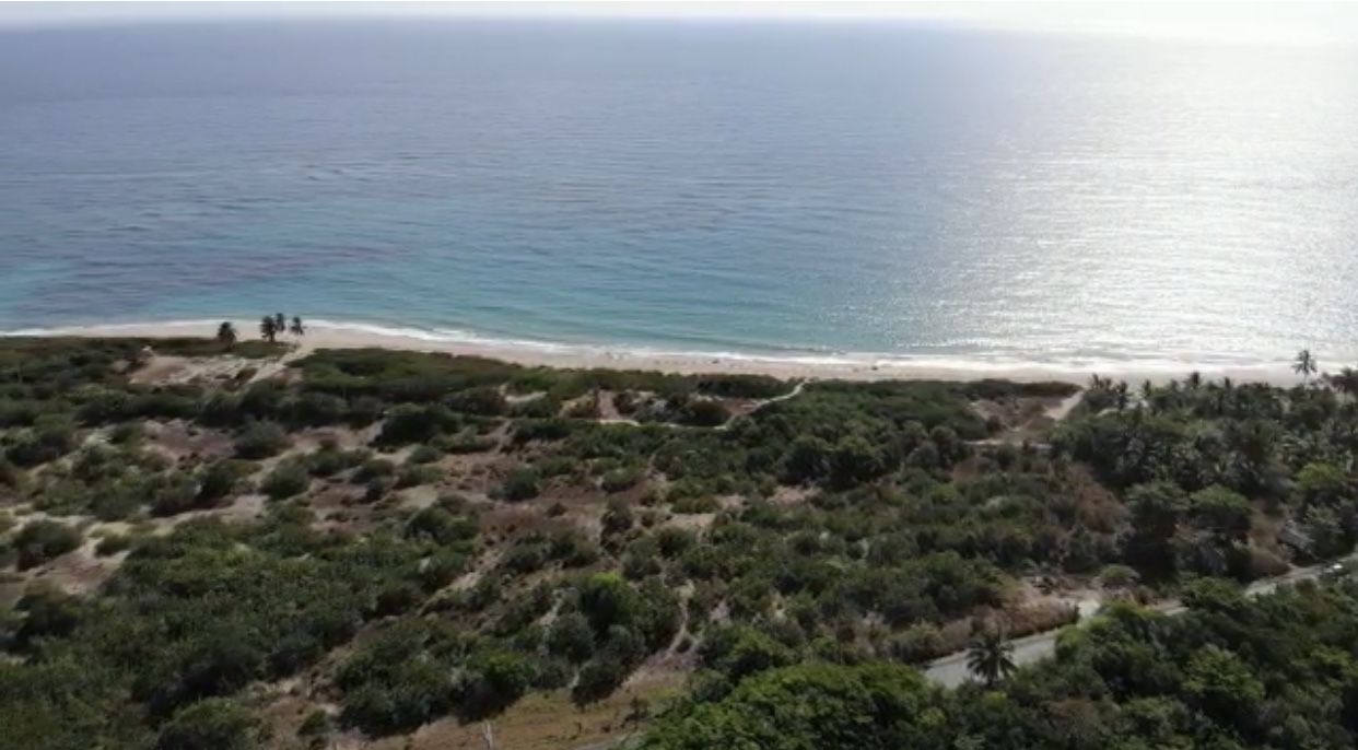Terreno a Cabarete, Repubblica Dominicana, 85 000 m2 - foto 2