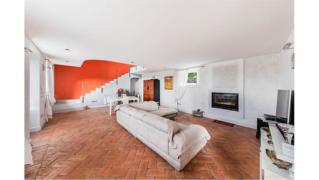 Finca por Lago de Garda, Italia, 438 m² - imagen 8