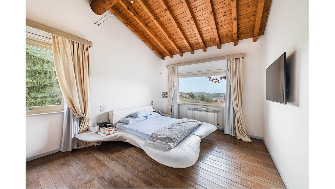 Finca por Lago de Garda, Italia, 438 m² - imagen 15