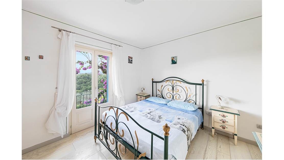 Finca por Lago de Garda, Italia, 438 m² - imagen 11