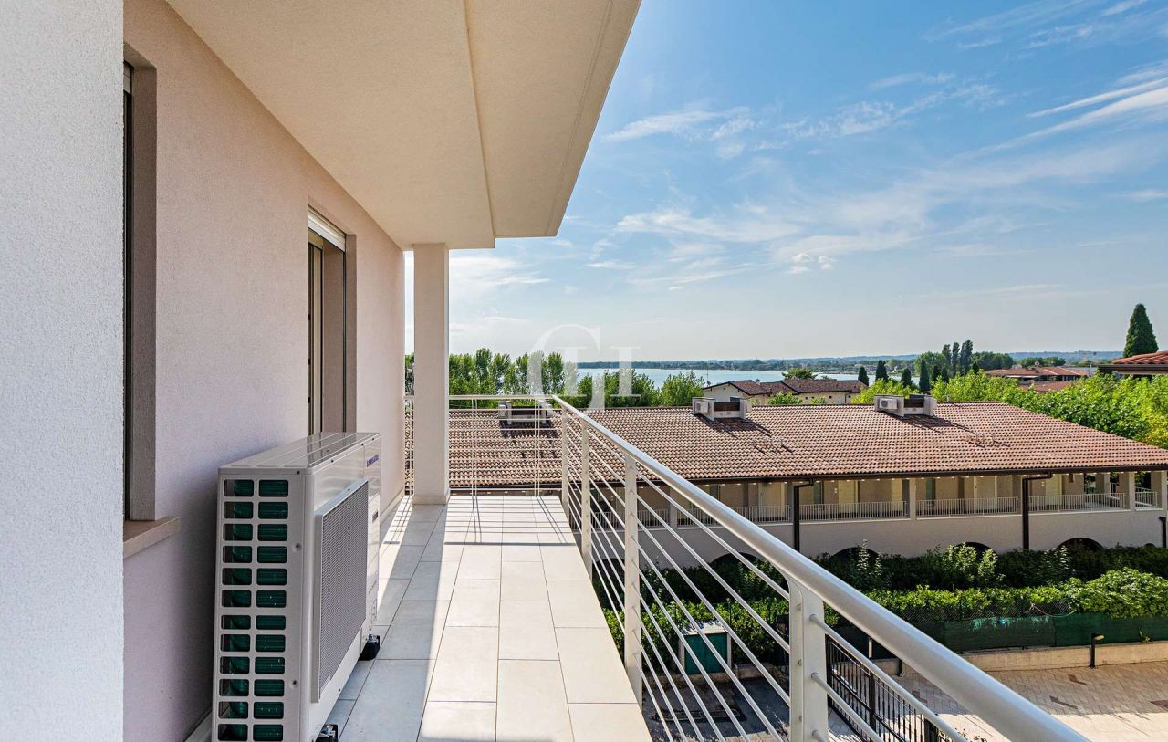 Penthouse par le Lac de Garde, Italie, 160 m² - image 11