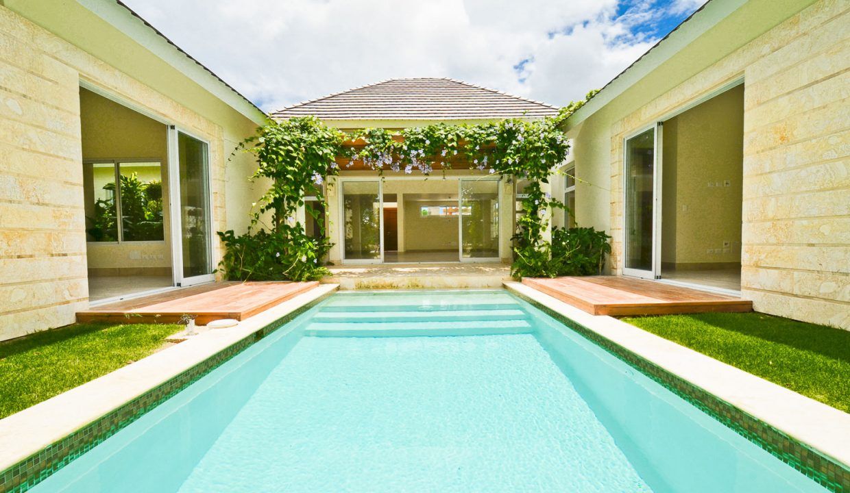 Villa en Punta Cana Village, República Dominicana, 320 m² - imagen 2