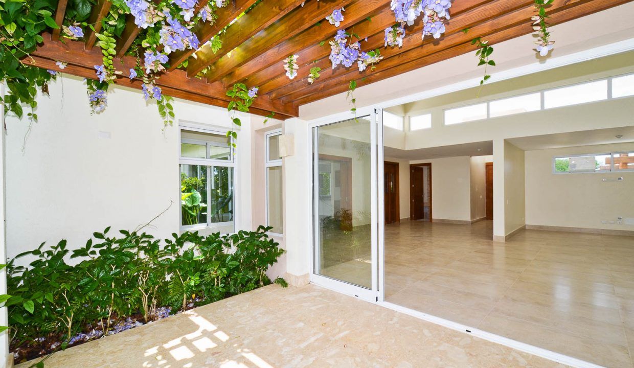 Villa en Punta Cana Village, República Dominicana, 320 m² - imagen 6