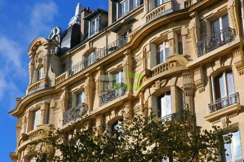 Casa lucrativa en París, Francia, 1 912 m² - imagen 1