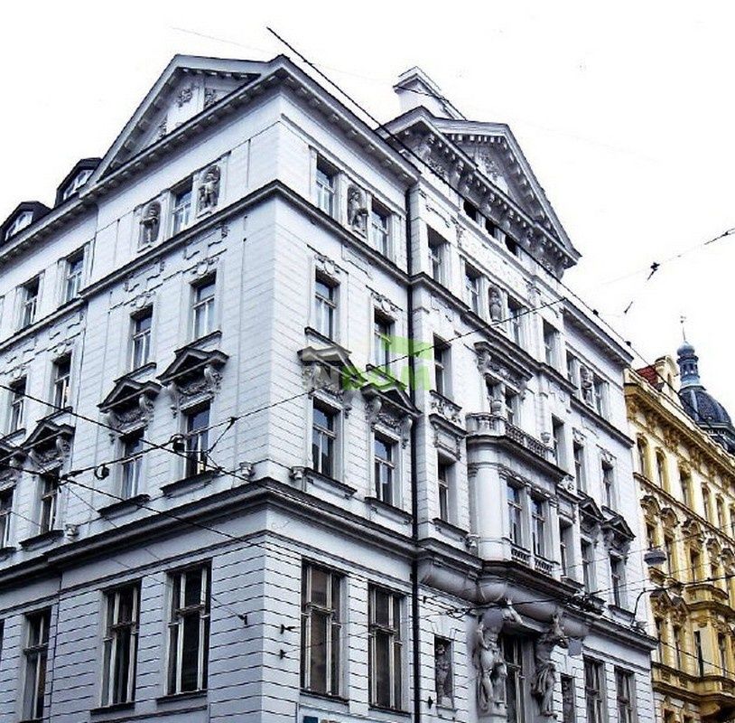 Commercial apartment building in Prague, Czech Republic, 3 640 m² - picture 1