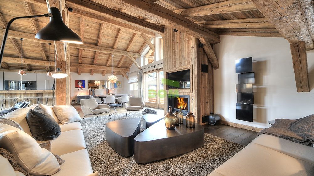 Chalet in Megeve, France, 330 m² - picture 1