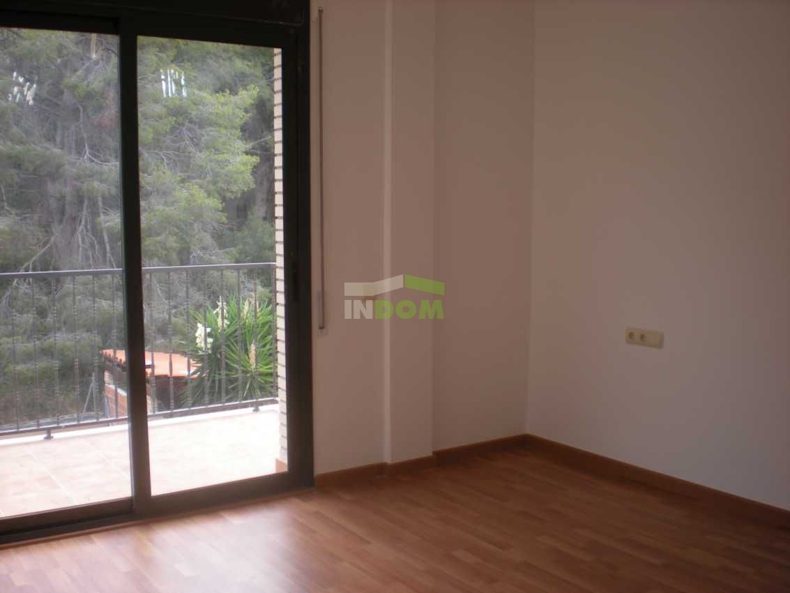 Haus in Costa Daurada, Spanien, 240 m² - Foto 1