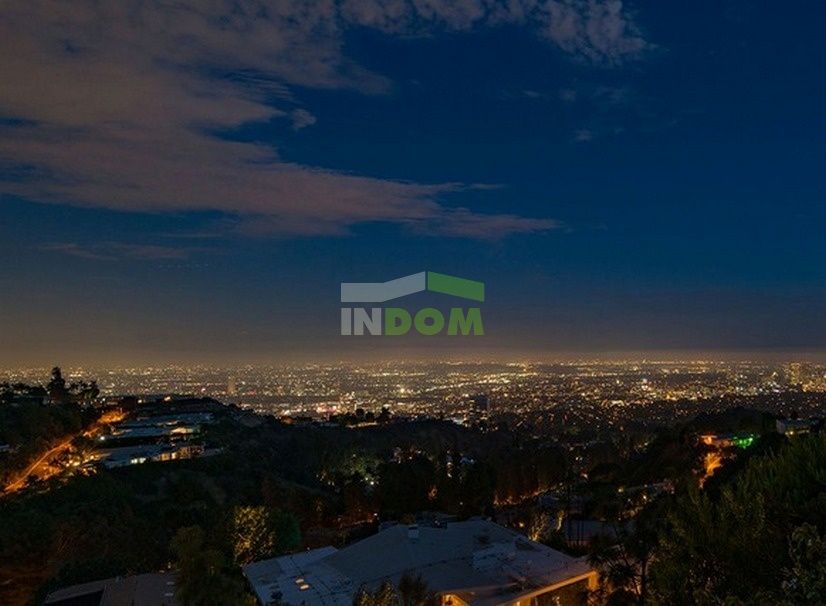 Villa Kaliforniya, États-Unis, 872.64 m² - image 2