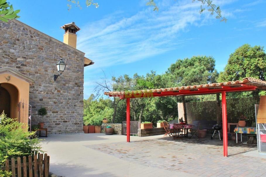 Maison sur la Costa Brava, Espagne, 455 m² - image 2