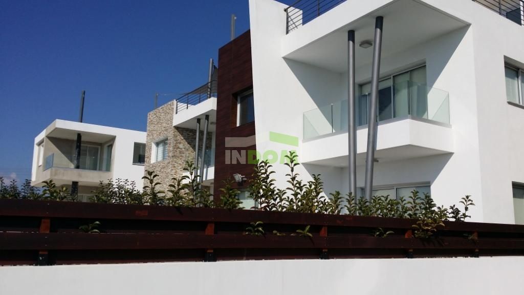 Villa in Paphos, Cyprus, 310 m² - picture 2