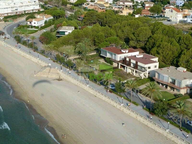 Maison sur la Costa Dorada, Espagne, 389 m² - image 2
