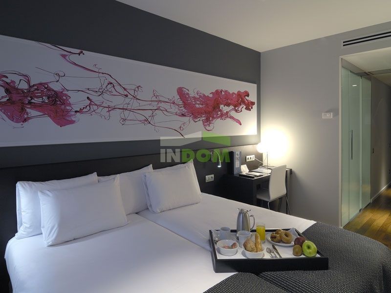 Hotel in Barcelona, Spain - picture 2