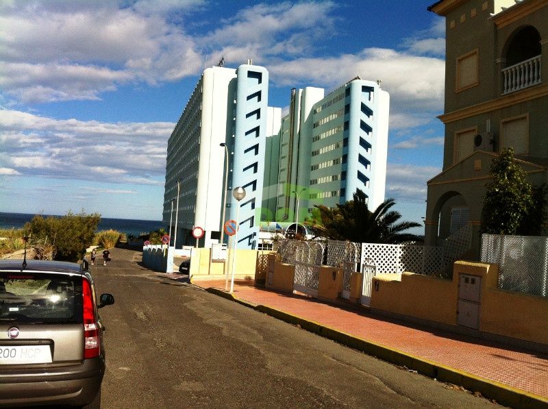 Casa adosada en la Costa Blanca, España, 124 m² - imagen 2