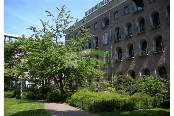 Apartment in Amsterdam, Netherlands, 83 m² - picture 2