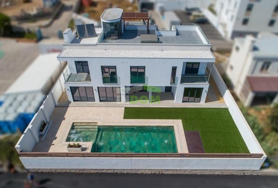 Villa Gibraltar, Gibraltar, 310 m² - picture 3