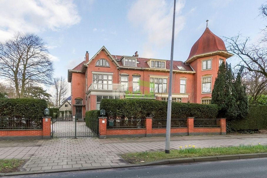 Villa à Amsterdam, Pays-Bas - image 3